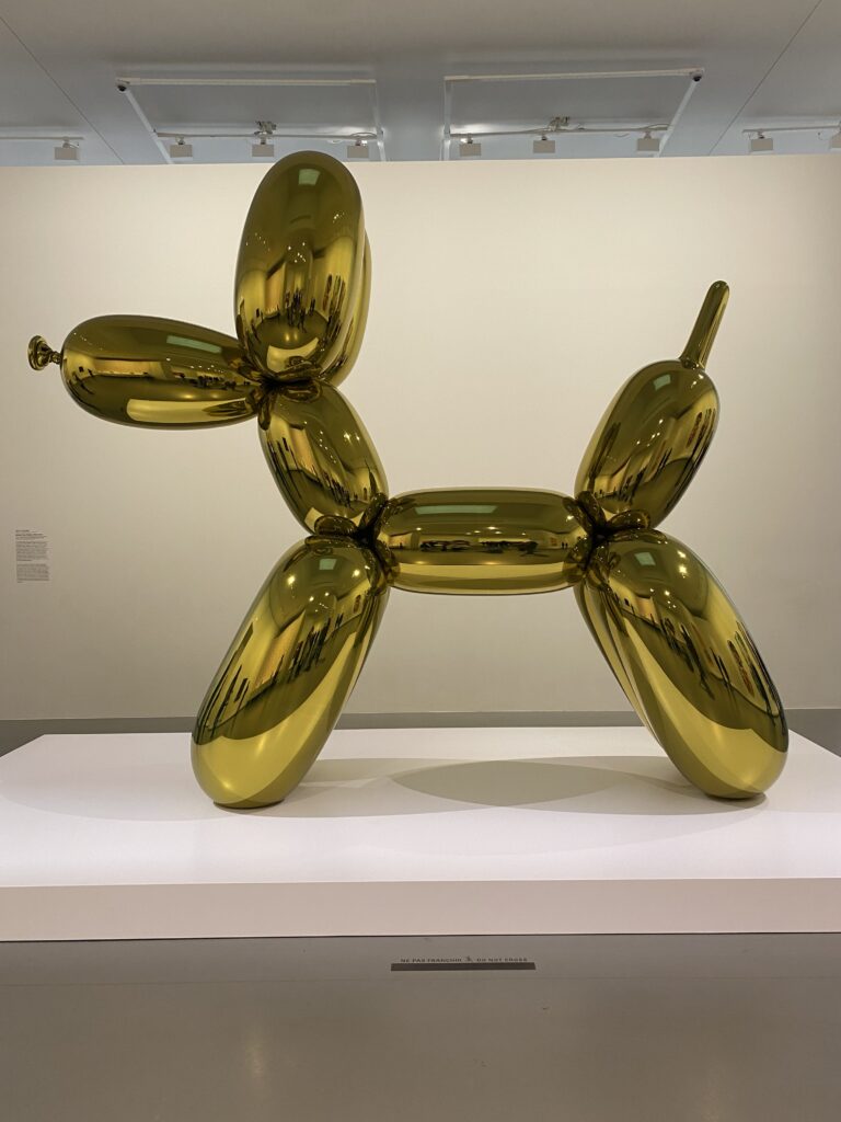 Balloon Dog-Yellow-Jeff Koons-1994-2000