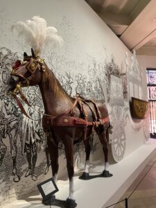 シャルル10世がランス大聖堂の戴冠式に向かう際に使用した馬車を再現