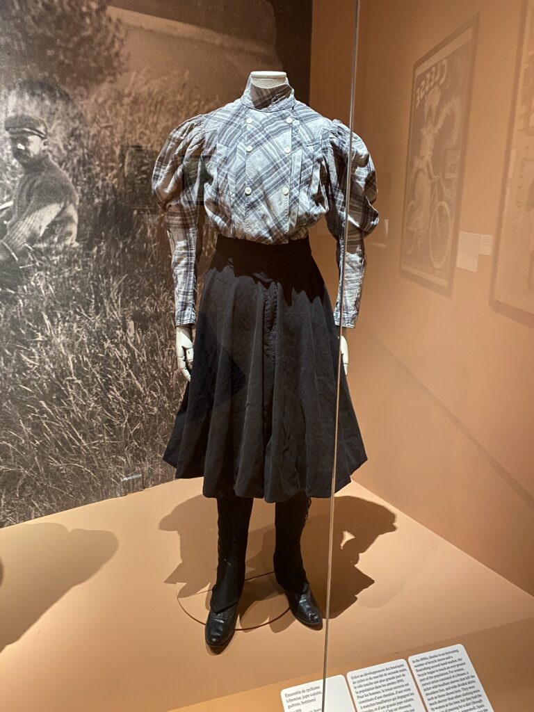 サイクリング用コスチューム1895年